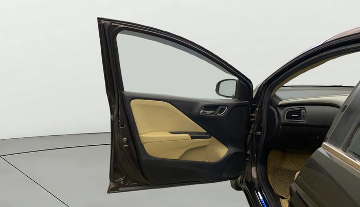 2022 Honda City 1.5L I-VTEC V MT 5TH GEN, Petrol, Manual, 9,618 km, LHS Front Door