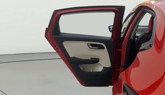 2023 Tata ALTROZ XZ PETROL, Petrol, Manual, 38,898 km, LHS Rear Door