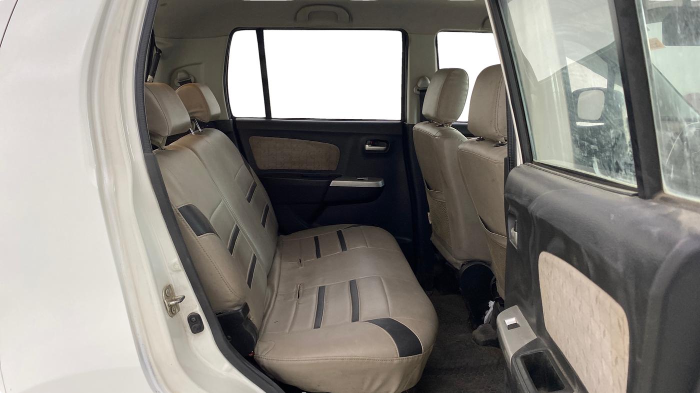 2016 Maruti Wagon R 1.0 VXI (O) AMT, Petrol, Automatic, 37,714 km, Right Side Rear Door Cabin