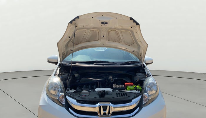 2017 Honda Brio VX MT, Petrol, Manual, 1,01,621 km, Open Bonet