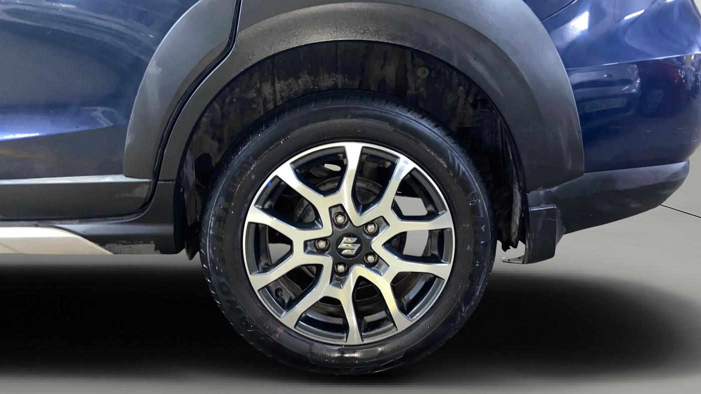 2022 Maruti XL6 ZETA MT, Petrol, Manual, 34,335 km, Left Rear Wheel