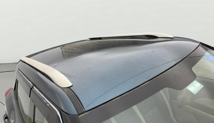 2023 Mahindra XUV300 W4 1.2 PETROL, Petrol, Manual, 84,262 km, Roof