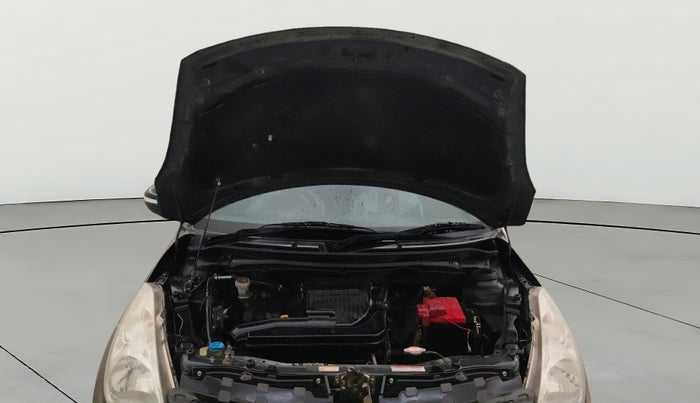 2015 Maruti Swift VXI, Petrol, Manual, 68,004 km, Open Bonet