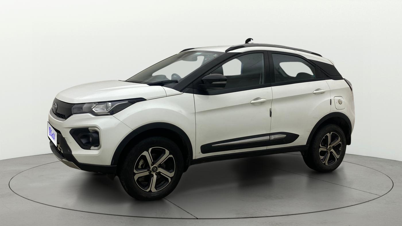 2023 Tata NEXON XZ PLUS PETROL SUNROOF, Petrol, Manual, 98,589 km, Left Front Diagonal