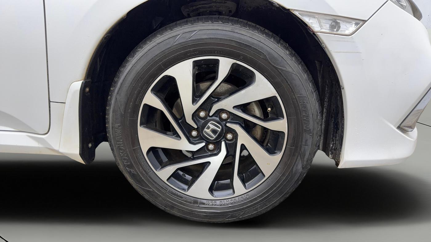 2019 Honda Civic 1.8L I-VTEC VX CVT, Petrol, Automatic, 72,924 km, Right Front Wheel