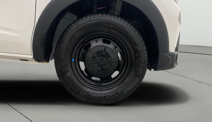 2025 Renault TRIBER Evolution, Petrol, Manual, 50 km, Right Front Wheel