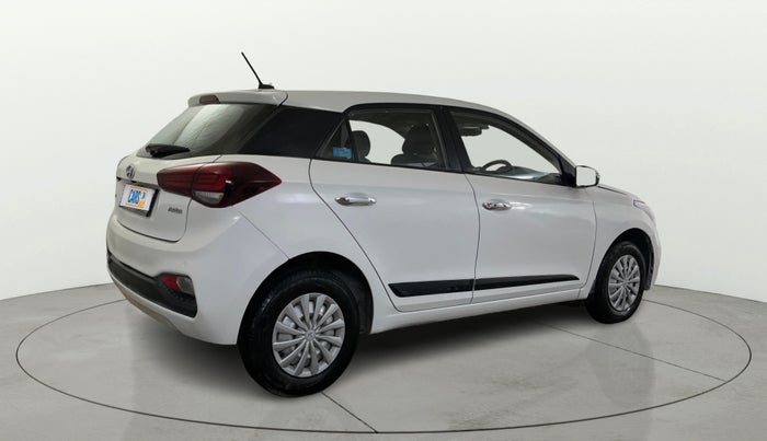 2018 Hyundai Elite i20 ASTA 1.2 (O), Petrol, Manual, 47,030 km, Right Back Diagonal