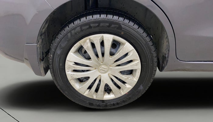 2013 Maruti Ertiga VXI, Petrol, Manual, 1,14,102 km, Right Rear Wheel
