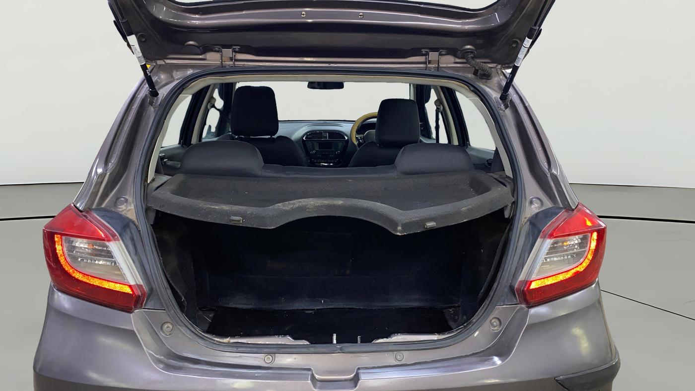 2018 Tata Tiago XZ PETROL, Petrol, Manual, 87,505 km, Boot Open Zoomed View