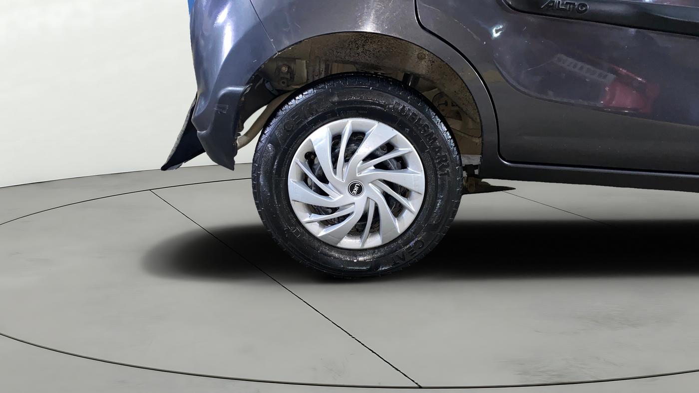 2020 Maruti Alto VXI PLUS, Petrol, Manual, 26,256 km, Right Rear Wheel