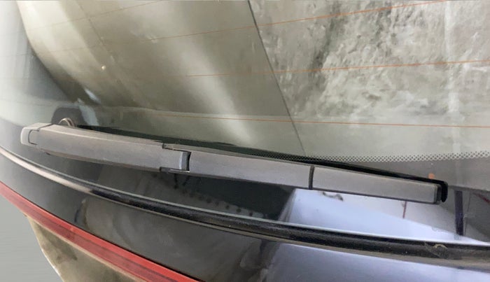 2022 KIA CARENS LUXURY PLUS 1.5 DIESEL AT 7 STR, Diesel, Automatic, 67,767 km, Rear Wiper