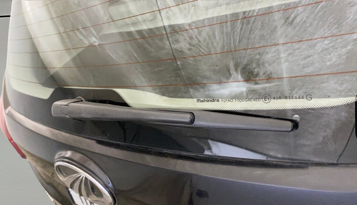 2020 Mahindra XUV300 W8 (O) 1.2 PETROL, Petrol, Manual, 44,951 km, Rear Wiper