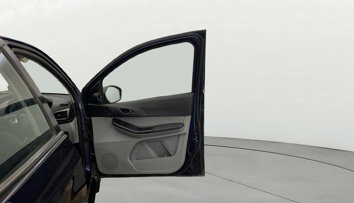 2022 Tata Tiago XT CNG, CNG, Manual, 37,533 km, RHS Front Door