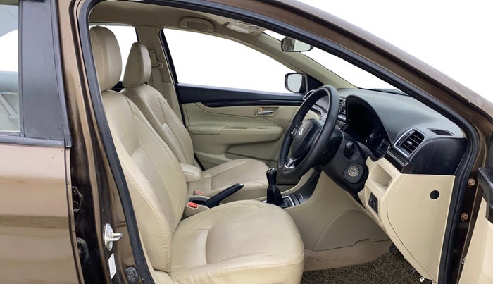 2016 Maruti Ciaz VDI+ SHVS, Diesel, Manual, 1,05,845 km, Right Side Front Door Cabin