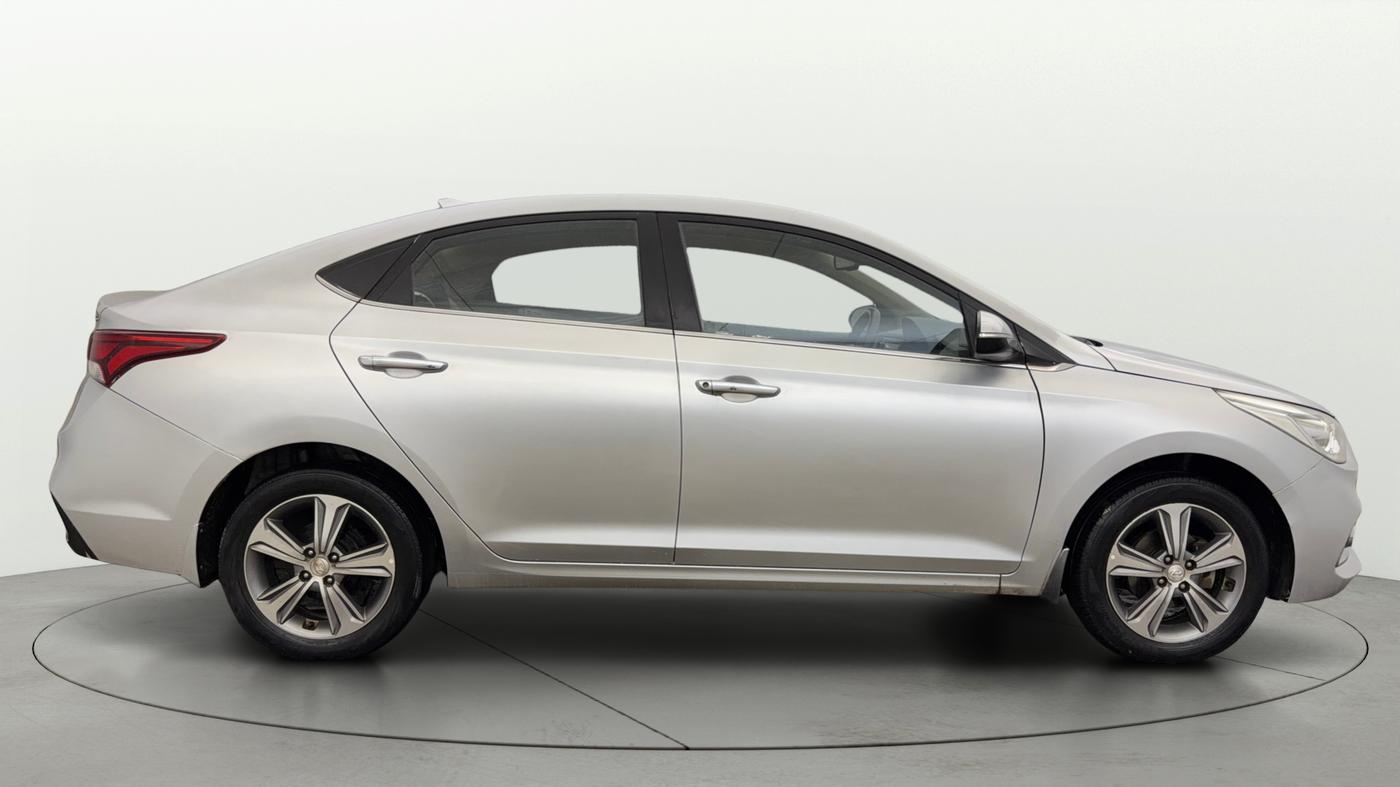 2018 Hyundai Verna 1.6 VTVT SX, Petrol, Manual, 77,033 km, Right Side View