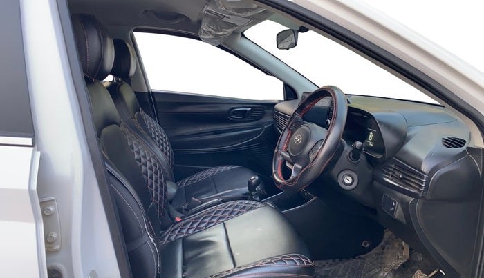 2023 Hyundai NEW I20 SPORTZ 1.2 MT, Petrol, Manual, 31,108 km, Right Side Front Door Cabin