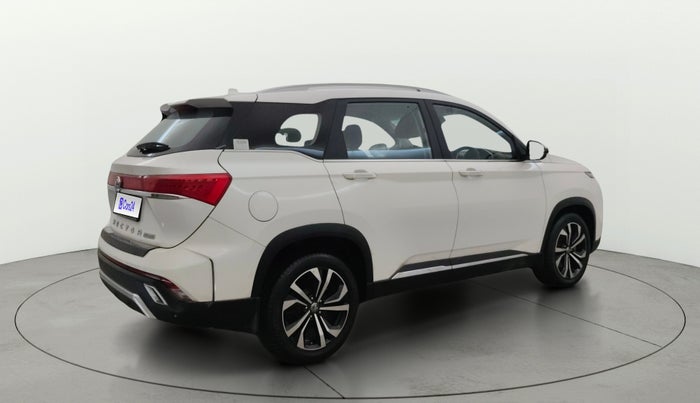 2023 MG HECTOR PLUS SHARP PRO 1.5 PETROL TURBO CVT 7 STR, Petrol, Automatic, 22,912 km, Right Back Diagonal