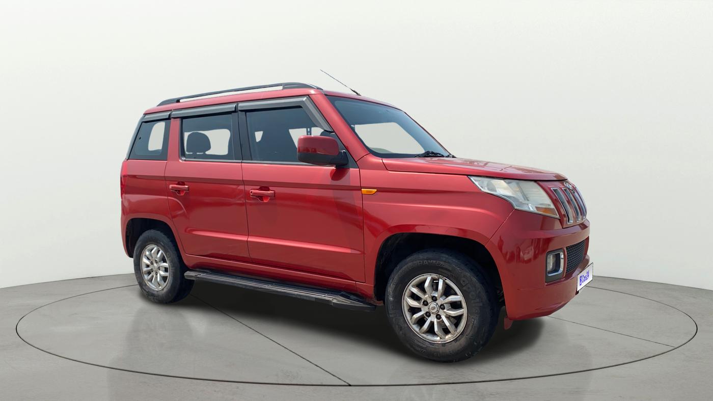 2017 Mahindra TUV300 T8, Diesel, Manual, 59,412 km, Right Front Diagonal