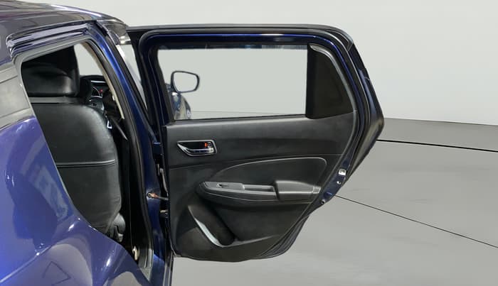 2022 Maruti Swift VXI, Petrol, Manual, 15,803 km, RHS Rear Door