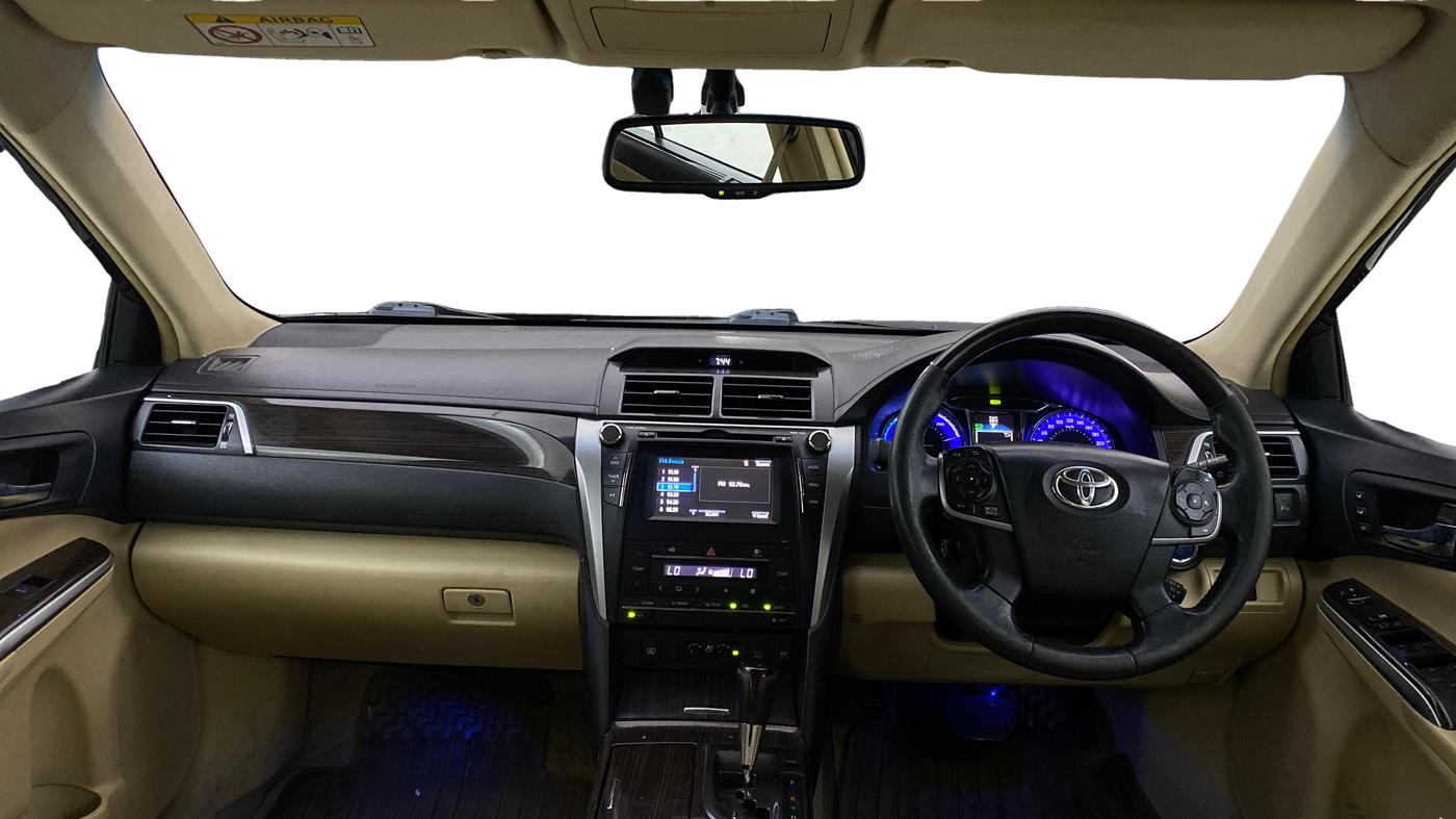 2016 Toyota Camry HYBRID, Hybrid, Automatic, 80,500 km, Dashboard
