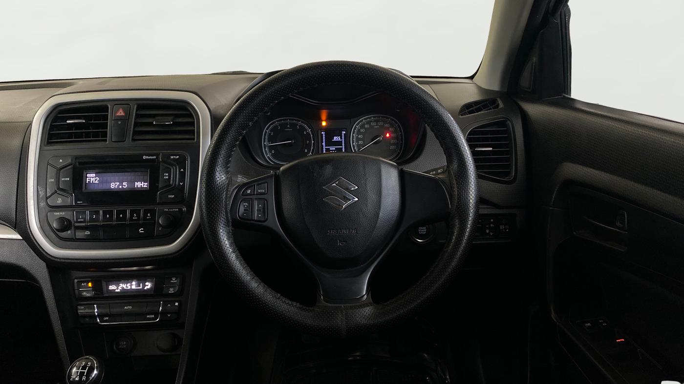 2020 Maruti Vitara Brezza VXI, Petrol, Manual, 29,366 km, Steering Wheel Close Up
