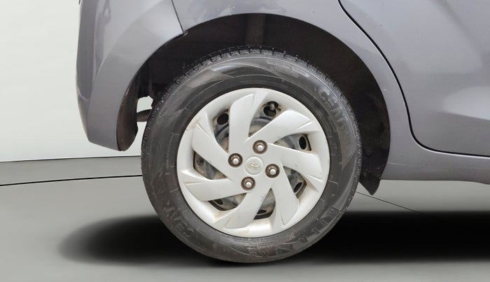 2019 Hyundai NEW SANTRO SPORTZ CNG, CNG, Manual, 79,475 km, Right Rear Wheel