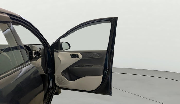 2020 Hyundai GRAND I10 NIOS MAGNA 1.2 KAPPA VTVT, Petrol, Manual, 33,932 km, RHS Front Door