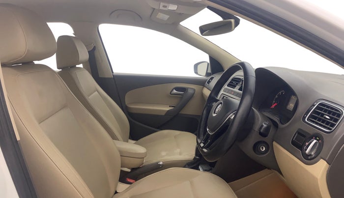 2018 Volkswagen Vento HIGHLINE PETROL AT, Petrol, Automatic, 48,512 km, Right Side Front Door Cabin