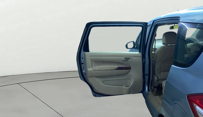 2012 Maruti Ertiga VXI, CNG, Manual, 1,21,801 km, LHS Rear Door