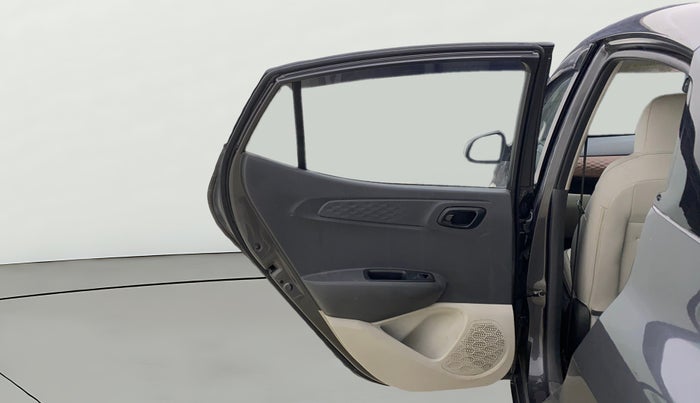 2023 Hyundai AURA S 1.2 CNG, CNG, Manual, 83,331 km, LHS Rear Door