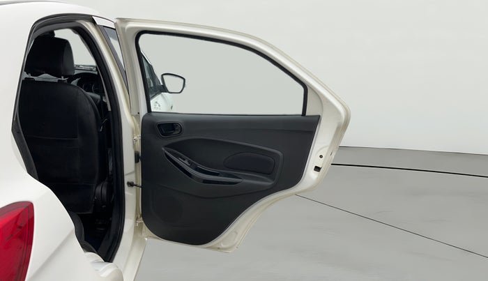 2021 Ford New Figo TITANIUM 1.2 PETROL MT, Petrol, Manual, 20,774 km, RHS Rear Door