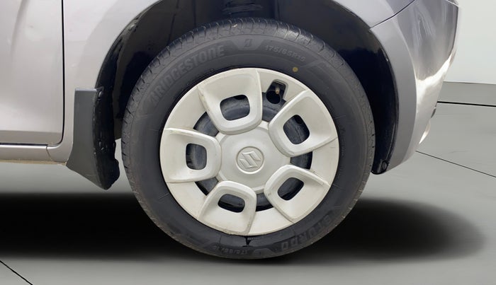 2018 Maruti IGNIS DELTA 1.2 AMT, Petrol, Automatic, 77,853 km, Right Front Wheel