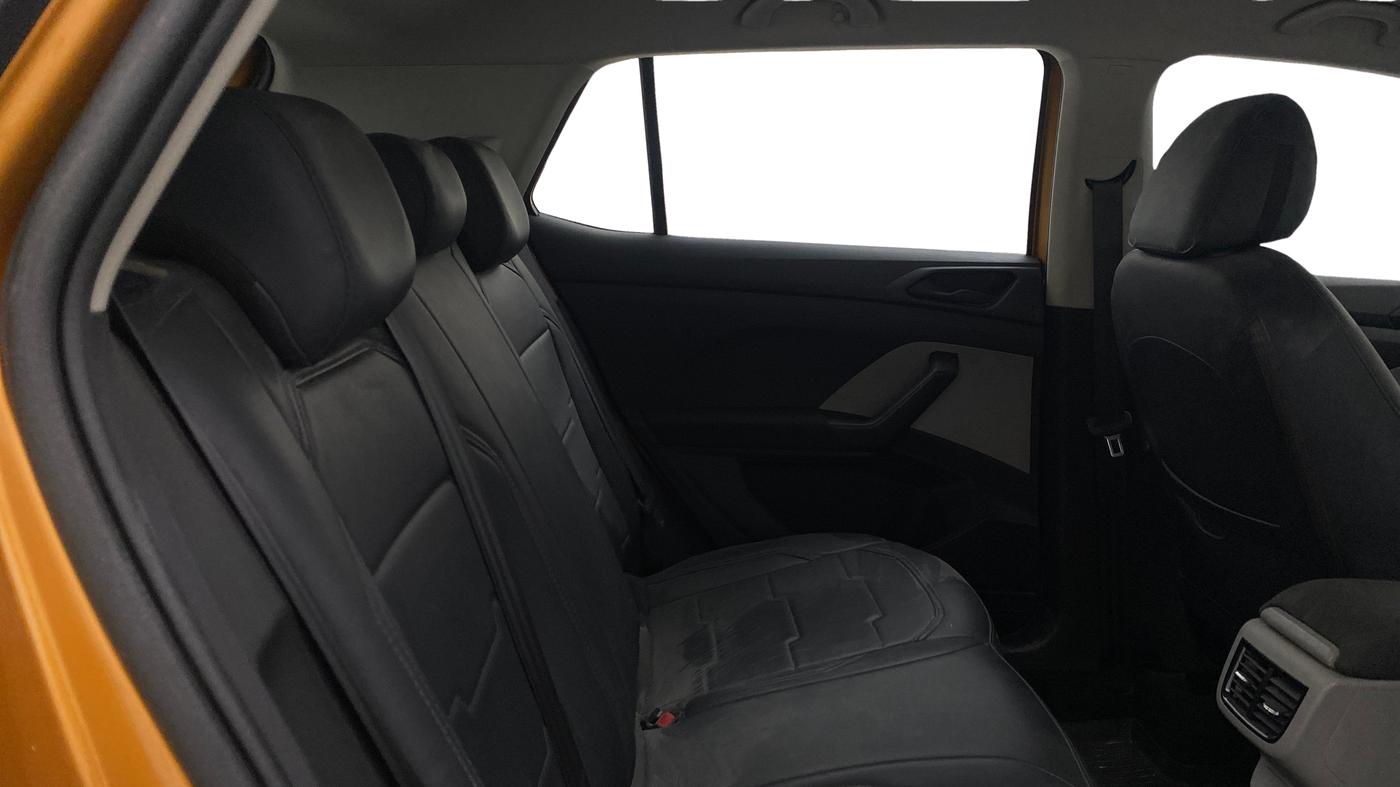 2022 Skoda KUSHAQ ACTIVE 1.0L TSI MT, Petrol, Manual, 22,097 km, Right Side Rear Door Cabin