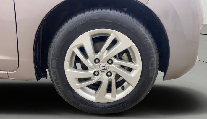 2016 Honda Jazz 1.5L I-DTEC V, Diesel, Manual, 1,35,470 km, Right Front Wheel