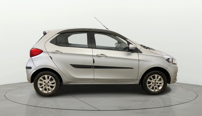 2018 Tata Tiago XZ PETROL, Petrol, Manual, 1,39,758 km, Right Side View