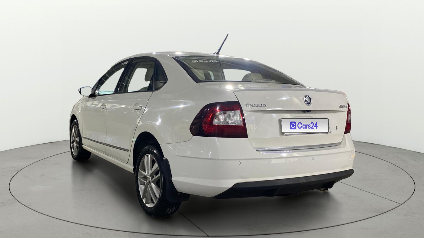 2019 Skoda Rapid STYLE 1.6 MPI AT, Petrol, Automatic, 10,242 km, Left Back Diagonal