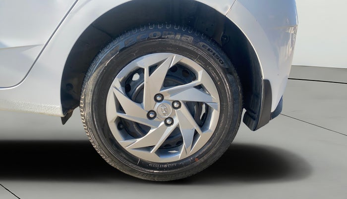 2021 Hyundai NEW I20 MAGNA 1.2 MT, Petrol, Manual, 37,237 km, Left Rear Wheel