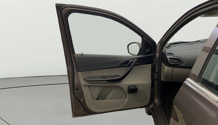2019 Tata Tiago XE PETROL, Petrol, Manual, 42,074 km, LHS Front Door