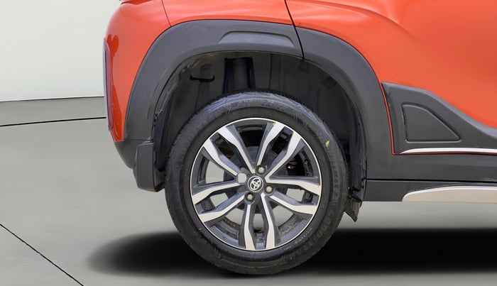 2024 Toyota Urban Cruiser Taisor V 1.0 Petrol AT, Petrol, Automatic, 10,865 km, Right Rear Wheel