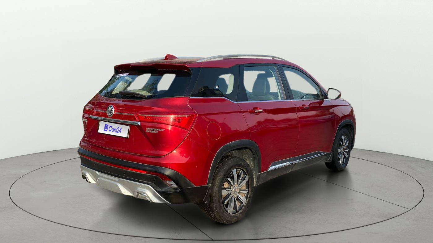 2019 MG HECTOR SHARP 2.0 DIESEL, Diesel, Manual, 1,04,325 km, Right Back Diagonal