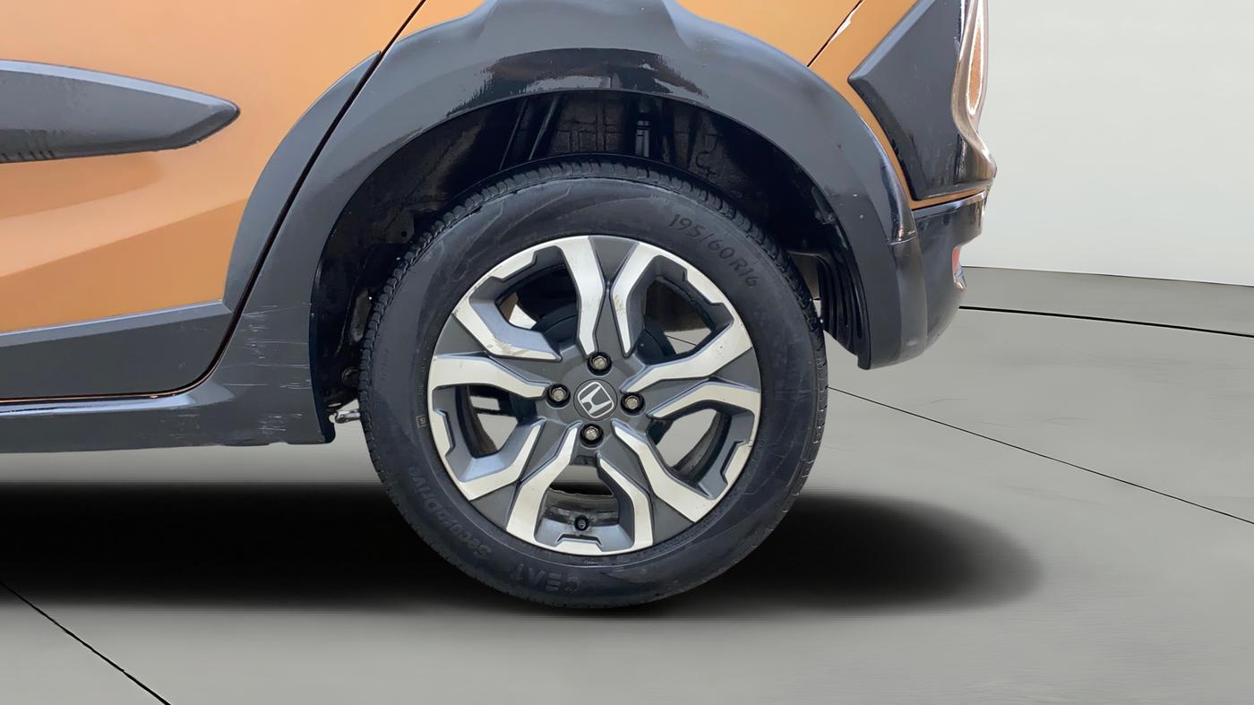 2017 Honda WR-V 1.2L I-VTEC VX MT, Petrol, Manual, 1,00,165 km, Left Rear Wheel