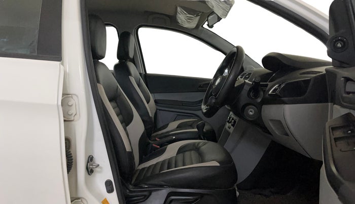 2024 Tata Tiago XT CNG, CNG, Manual, 44,879 km, Right Side Front Door Cabin