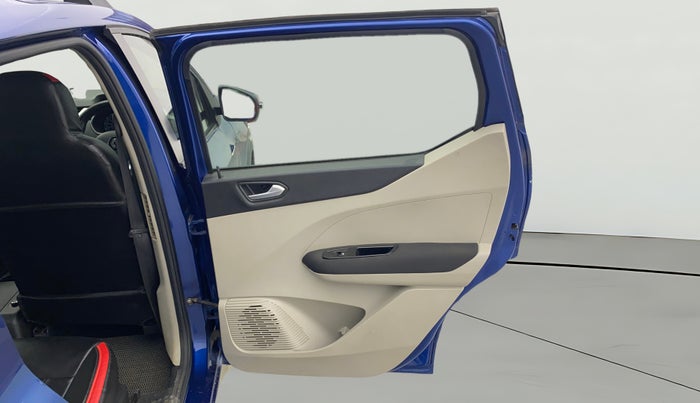 2020 Renault TRIBER RXZ AMT, Petrol, Automatic, 36,393 km, RHS Rear Door
