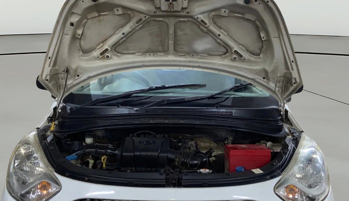 2014 Hyundai i10 MAGNA 1.1, CNG, Manual, 1,05,896 km, Open Bonet