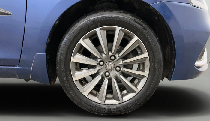 2019 Maruti Ciaz ALPHA  AT 1.5 SHVS PETROL, Petrol, Automatic, 85,161 km, Right Front Wheel