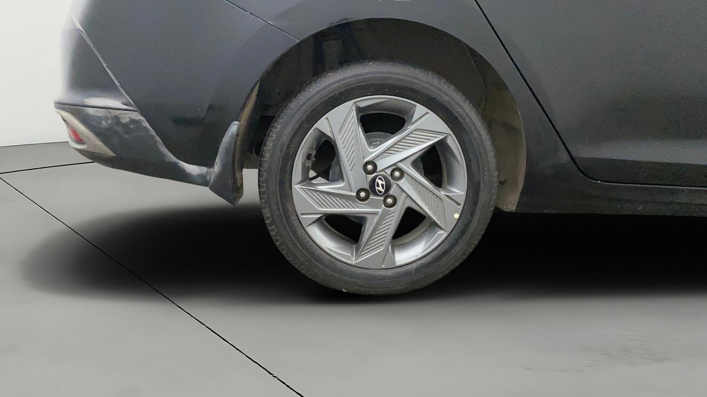2021 Hyundai Verna SX 1.5 VTVT, Petrol, Manual, 40,797 km, Right Rear Wheel
