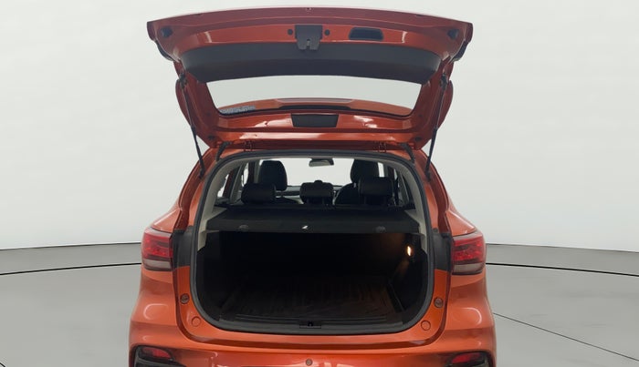 2022 MG ASTOR SMART 1.5 CVT, Petrol, Automatic, 37,645 km, Boot Door Open