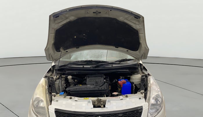 2015 Maruti Swift VXI, Petrol, Manual, 3,977 km, Open Bonet