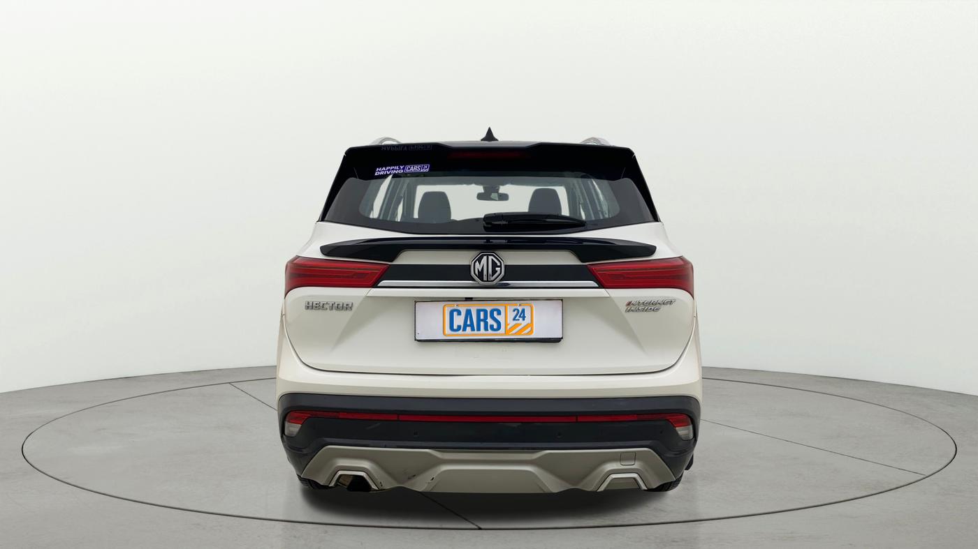 2022 MG HECTOR SHARP 1.5 CVT PETROL DUAL TONE, Petrol, Automatic, 47,803 km, Back/Rear
