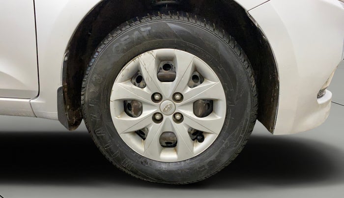 2017 Hyundai Elite i20 SPORTZ 1.2, CNG, Manual, 71,229 km, Right Front Wheel